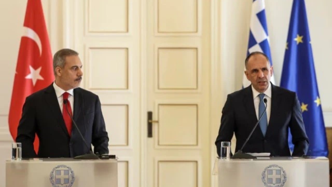 Foto - Abdullah Gül sessizliğini Yunan'a bozdu: Türkiye’nin deklarasyonu otomatik olarak işlevini yitirecek