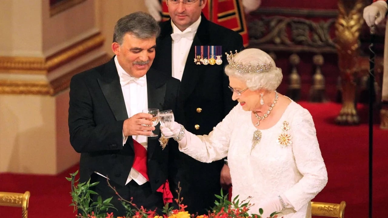 Foto - Abdullah Gül'ün sessiz sedasız İngiltere ziyareti: Londra'da görüştü! İsmini duyunca çok şaşıracaksınız