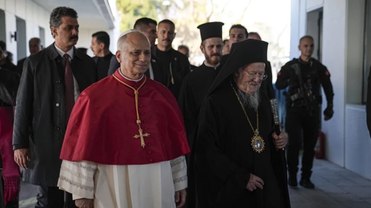 Foto - Abdullah Gül’ün yakın dostu Fehmi Koru, Papa’nın Türkiye ziyaretinin asıl sebebini açıkladı: Esas bu konunun üzerinde durmak gerekiyor