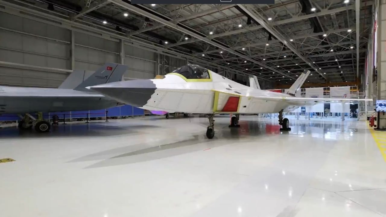 Foto - ABD’ye resti çektiler, rotayı doğrudan Türkiye’ye çevirdiler! İşte Türkiye’nin gökyüzündeki kralı KAAN için sıraya giren ülkelerin tam listesi 