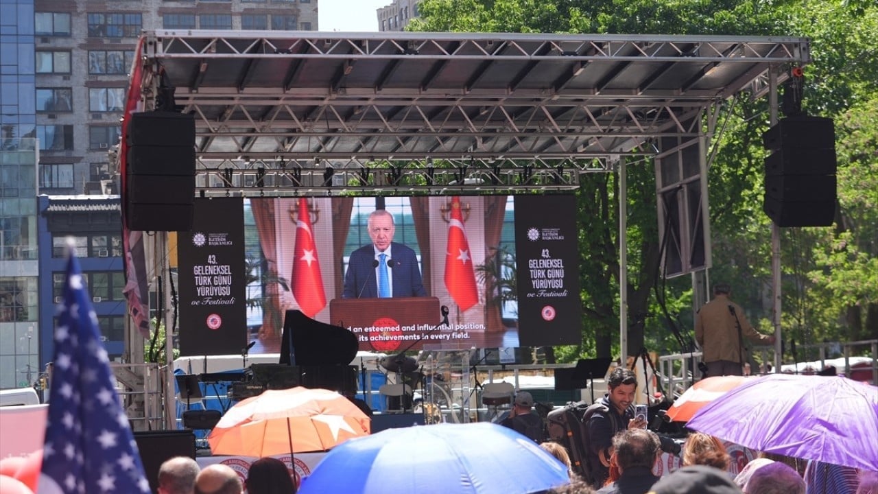 Foto - ABD’yi yine salladık! New York'ta 43. Türk Günü Yürüyüşü coşkuyla kutlandı