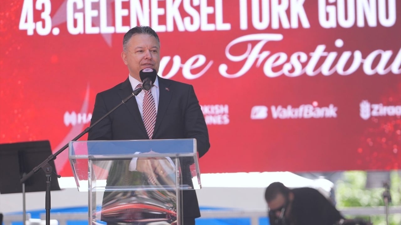 Foto - ABD’yi yine salladık! New York'ta 43. Türk Günü Yürüyüşü coşkuyla kutlandı