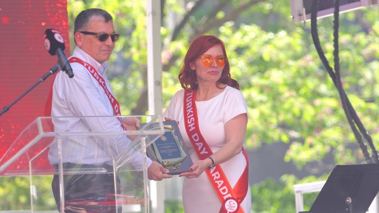 Foto - ABD’yi yine salladık! New York'ta 43. Türk Günü Yürüyüşü coşkuyla kutlandı