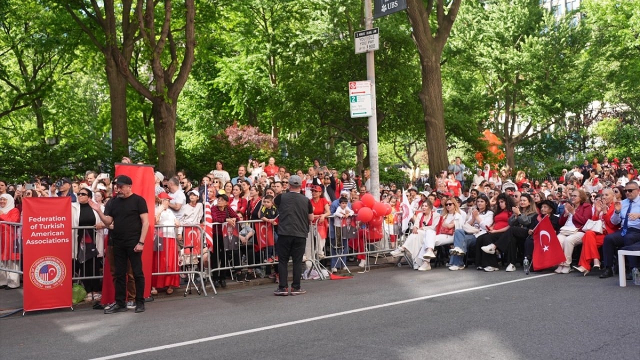 Foto - ABD’yi yine salladık! New York'ta 43. Türk Günü Yürüyüşü coşkuyla kutlandı
