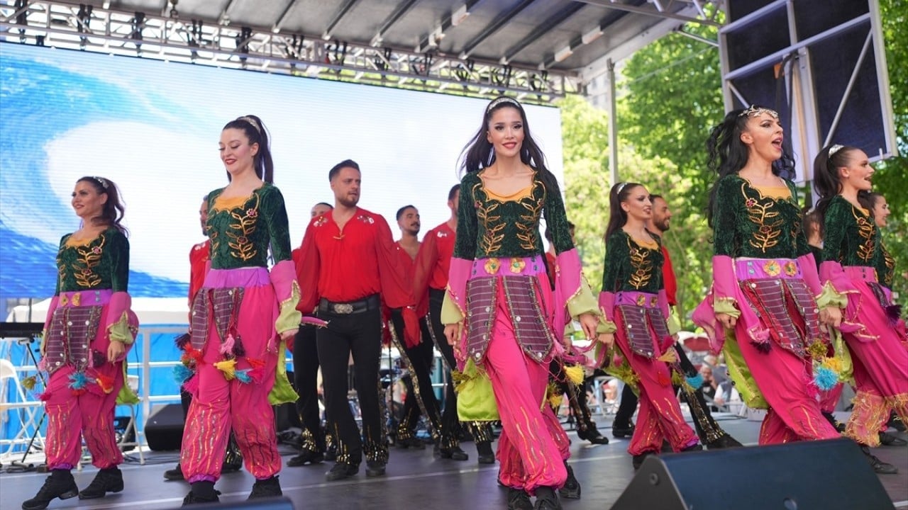 Foto - ABD’yi yine salladık! New York'ta 43. Türk Günü Yürüyüşü coşkuyla kutlandı
