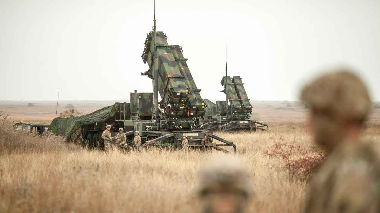 Foto - Abese İrca, CHP'li Murat Emir’i yerin dibine soktu