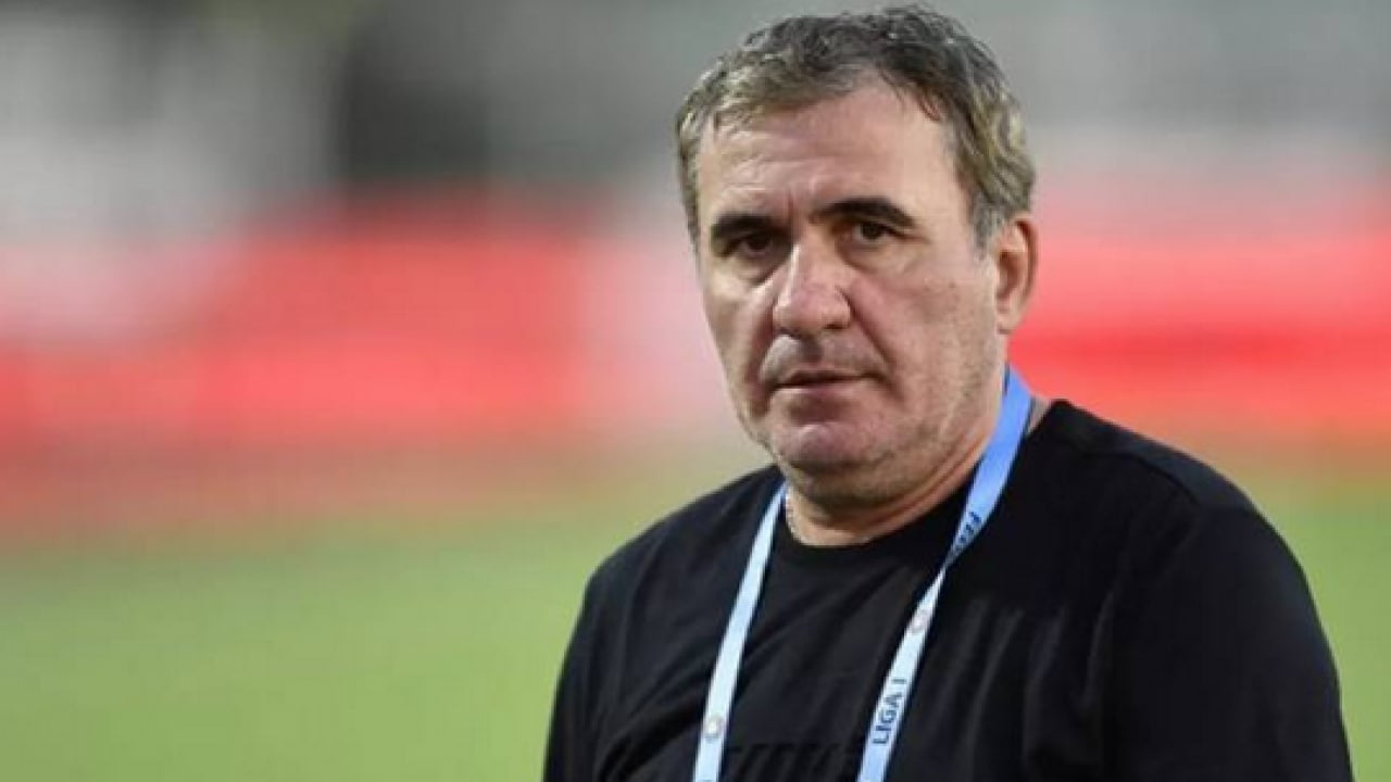 Foto - Aç tavuk kendini buğday ambarında sanırmış! Hagi'den 'ağlayacak veya üzülecek' mesajı...