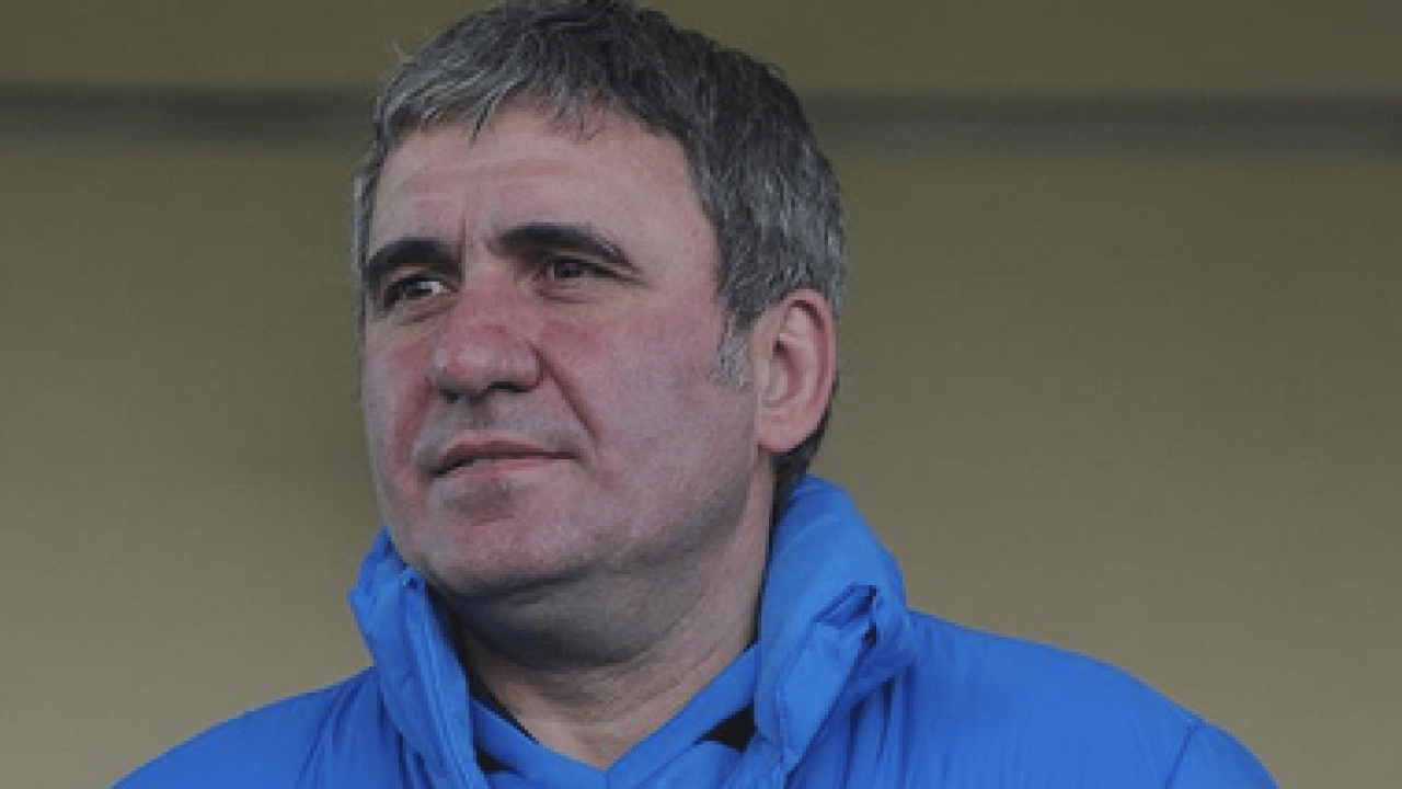 Foto - Aç tavuk kendini buğday ambarında sanırmış! Hagi'den 'ağlayacak veya üzülecek' mesajı...