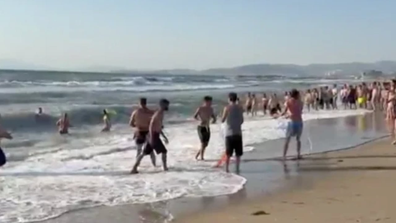 Foto - Acı haberler peş peşe geliyor! 12 kişi dalgalara kapıldı!