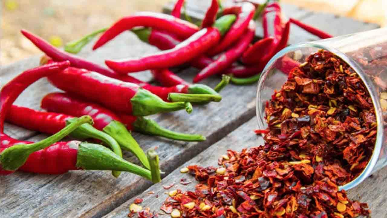 Acı severlere kötü haber: Yemek borusu kanseri riskini 3 kat artırıyor!
