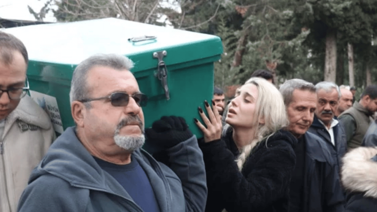 Foto - Acı veda! Babalarının öldürdüğü kardeşler: Biri 6 diğeri 8 yaşındaydı... Acı haber geldi...