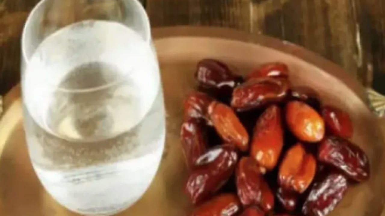 Foto - Açık açık uyardı: Uzman diyetisyenden iftar ve sahur arasında 2 litre su tüketimi önerisi