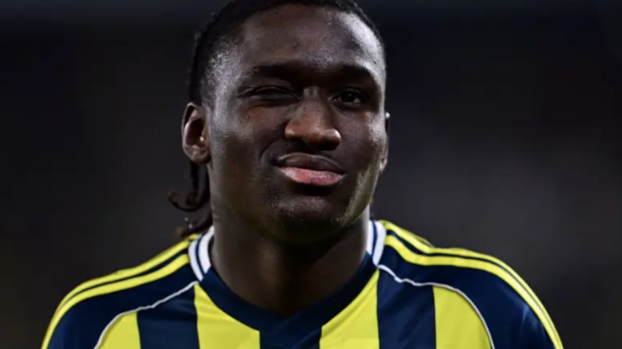 Foto - Acilen değil zorunlu hem de... Fenerbahçe'nin ilk transferi Sidiki Cherif: 18 milyon euro!