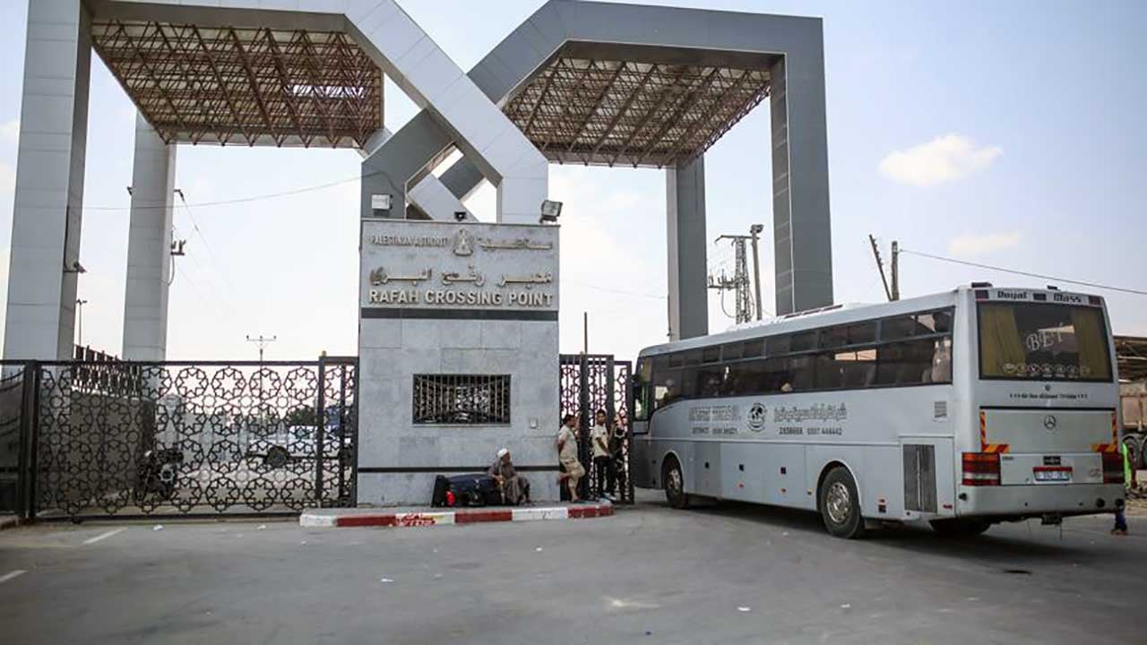 Foto - Açlıkla yıldırmaya çalışıyorlar! Sınır kapıları kapatıldı