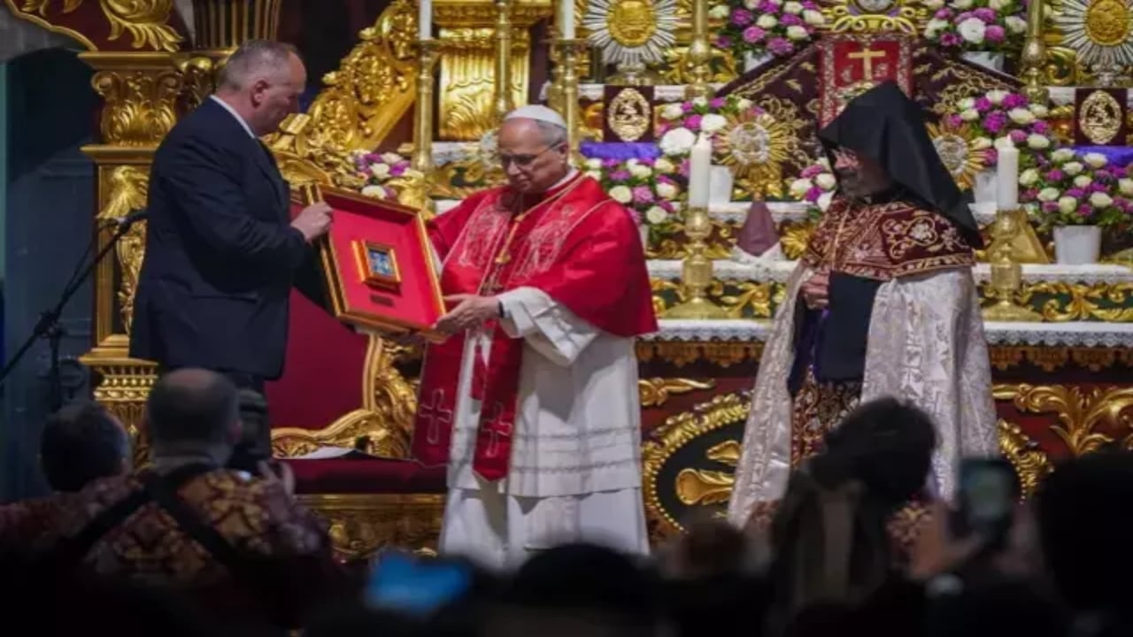Foto - Açtı ağzını, yumdu gözünü... Papa’nın Türkiye ziyaretine BBP’den olay tepki