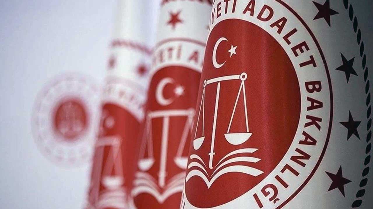 Foto - Adalet Bakanlığı personel alacak! Resmi Gazete'de yayımlandı