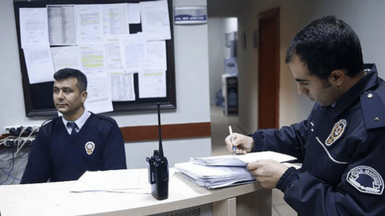 Foto - Adalet Bakanlığı'ndan dünyada bir ilk! 450 bin suçluya yeni sistem