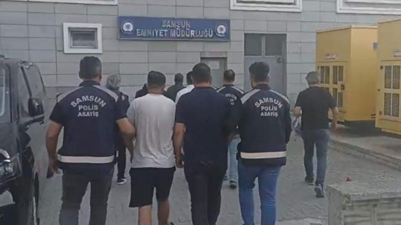 Foto - Adamlar soyup soğana çevirmişler! Belediye başkanının adını duyan, parayı şak diye gönderdi