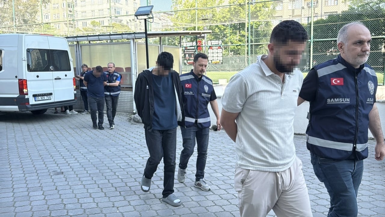 Foto - Adamlar soyup soğana çevirmişler! Belediye başkanının adını duyan, parayı şak diye gönderdi