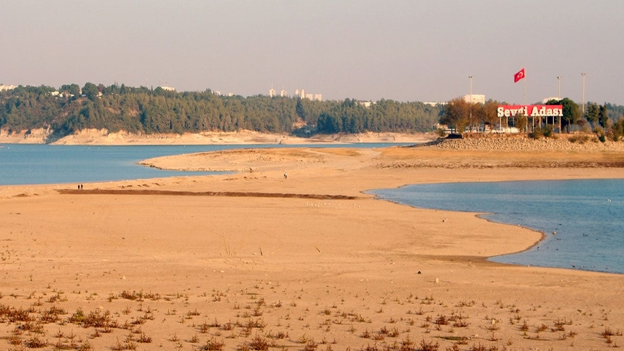 Foto - Adana’da dengeler değişti! Kuraklıktan kavrulan kent suya doydu