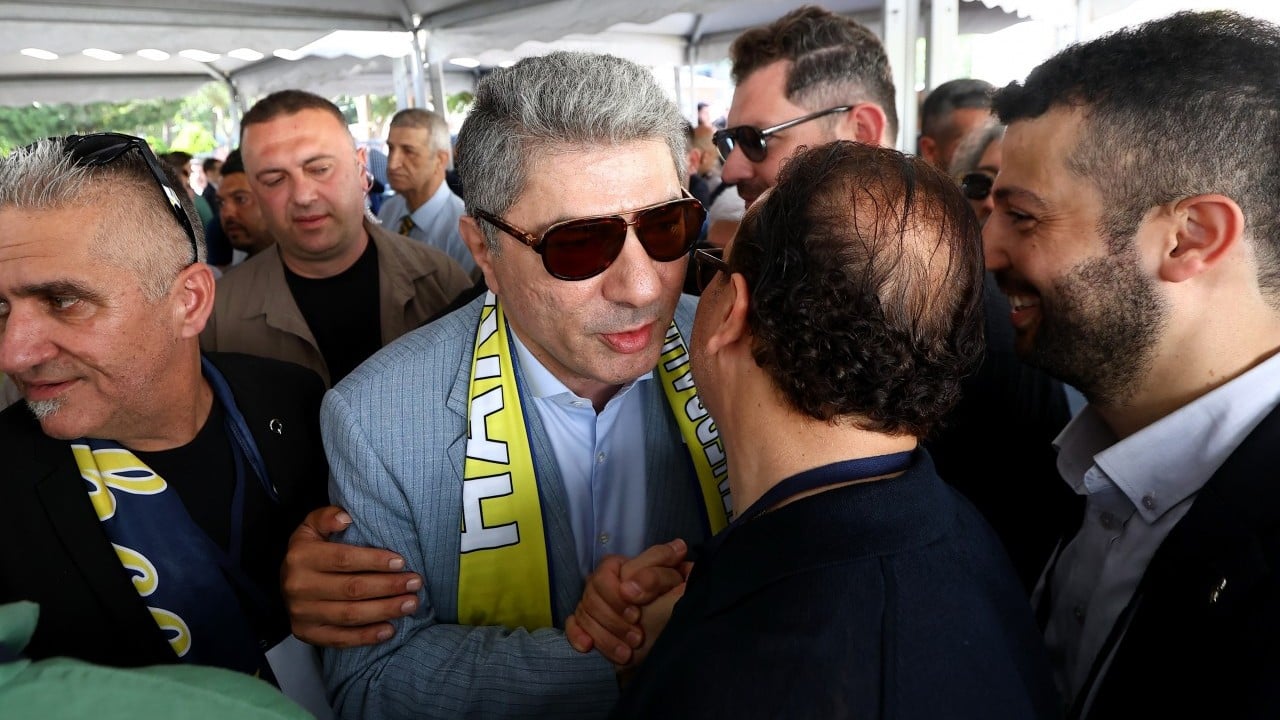 Foto - Adaylar Fenerbahçe genel kurulunda: Yoğun ilgiden yürüyemediler