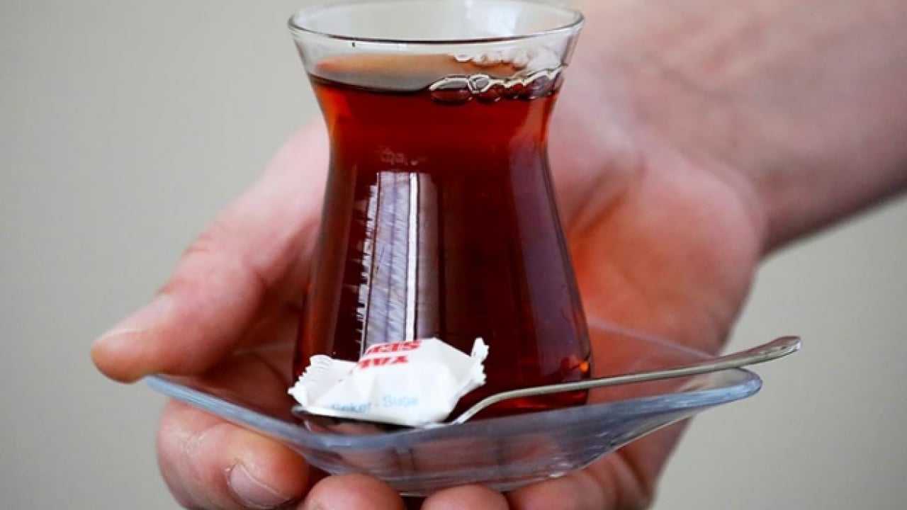 Foto - Adeta sessiz düşman: Çaya şeker atmak ömrü kısaltıyor mu?
