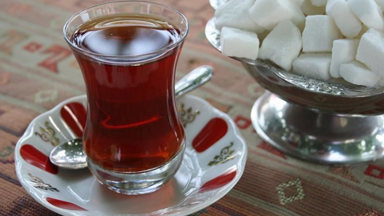 Foto - Adeta sessiz düşman: Çaya şeker atmak ömrü kısaltıyor mu?