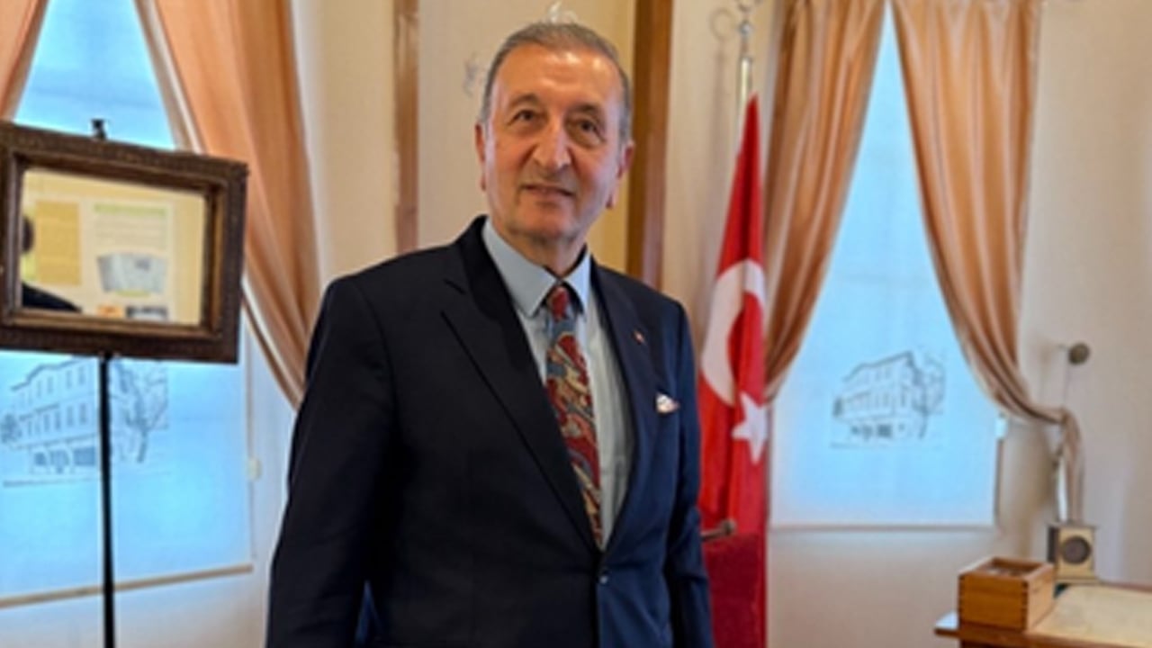 Foto - Adı sanı duyulmamış partinin genel başkanından bomba açıklama! CHP’li 86 milletvekili bize katılacak