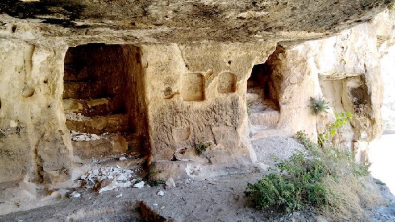 Foto - Adıyaman'da tarih fışkırdı! 1800 yıllık kubbeli mezarda 'ölümsüzlük' şifresi