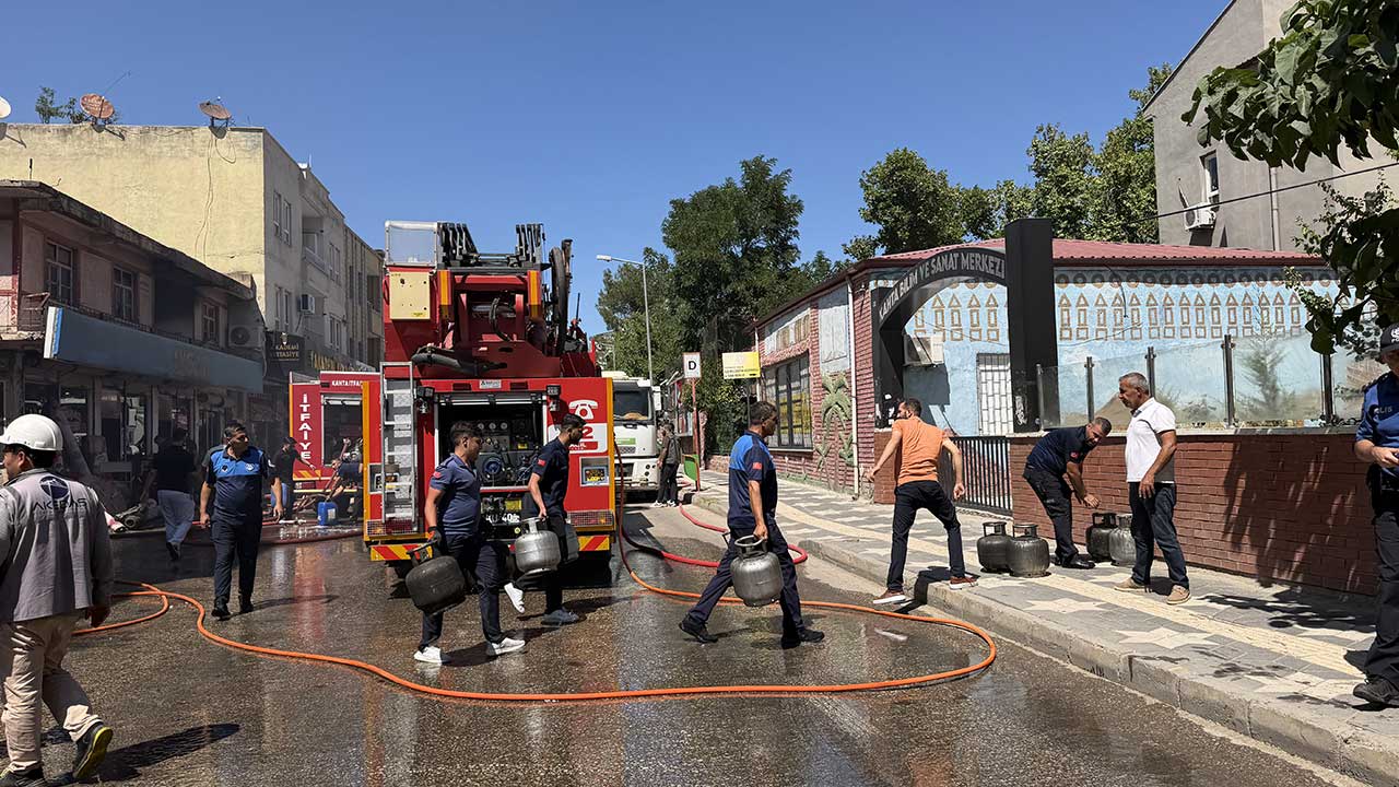 Foto - Adıyaman'da yürekler ağza geldi