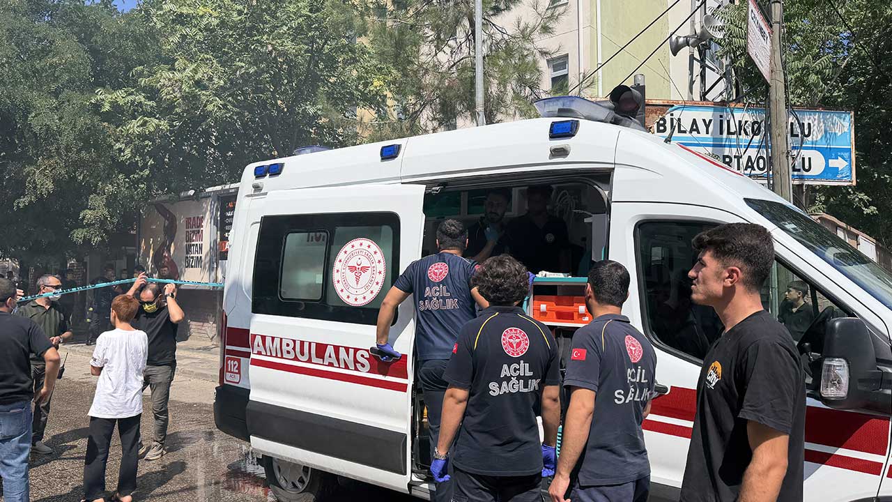 Foto - Adıyaman'da yürekler ağza geldi