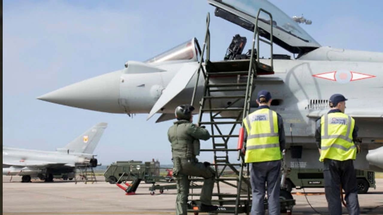 Foto - AESA radarı için imzalar atıldı! Eurofighter Typhoon’lar "görünmez katil"e dönüşüyor