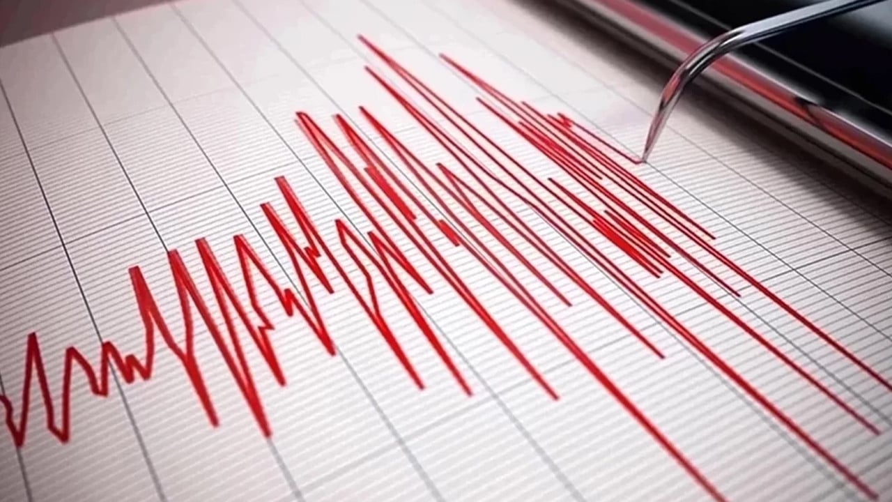 AFAD, son dakika koduyla duyurdu: Zangır zangır sallandı