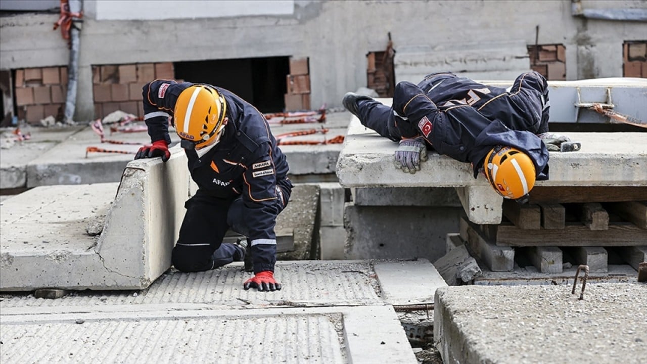 Foto - AFAD’ın Arama kurtarma kapasitesi 10 kat artırıldı 100 Bin personel sınırı aşıldı