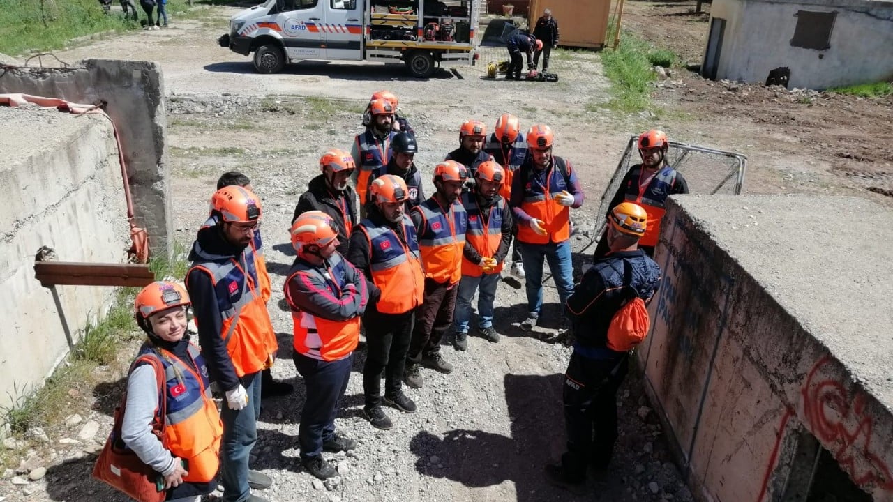 Foto - AFAD’ın Arama kurtarma kapasitesi 10 kat artırıldı 100 Bin personel sınırı aşıldı