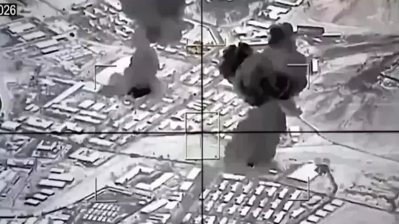 Foto - Afganistan’a savaş ilan eden Pakistan’dan kritik hamle! İkinci bir emre kadar tüm ülkede yasaklandı