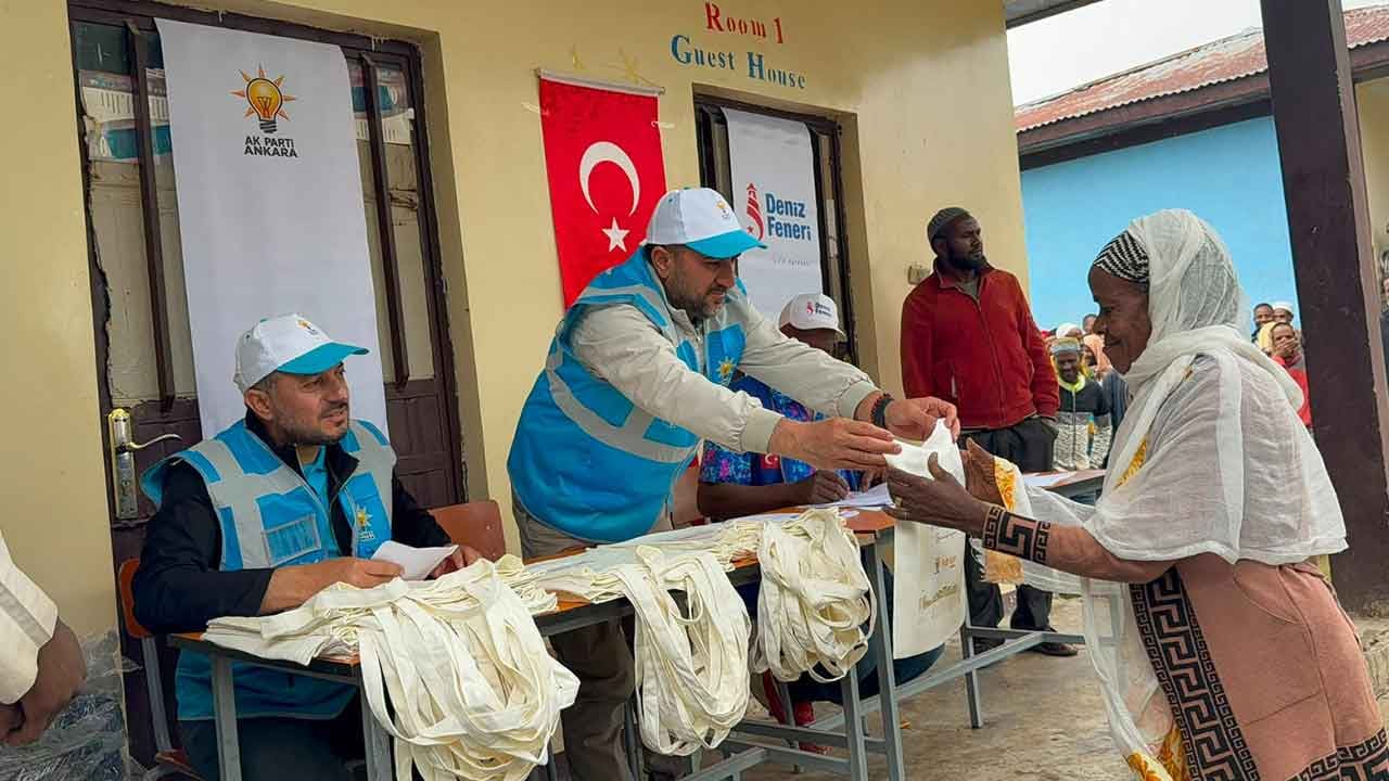Afrika'nın umudu Türkiye: AK Parti'den rekor kurban ve gıda yardımı