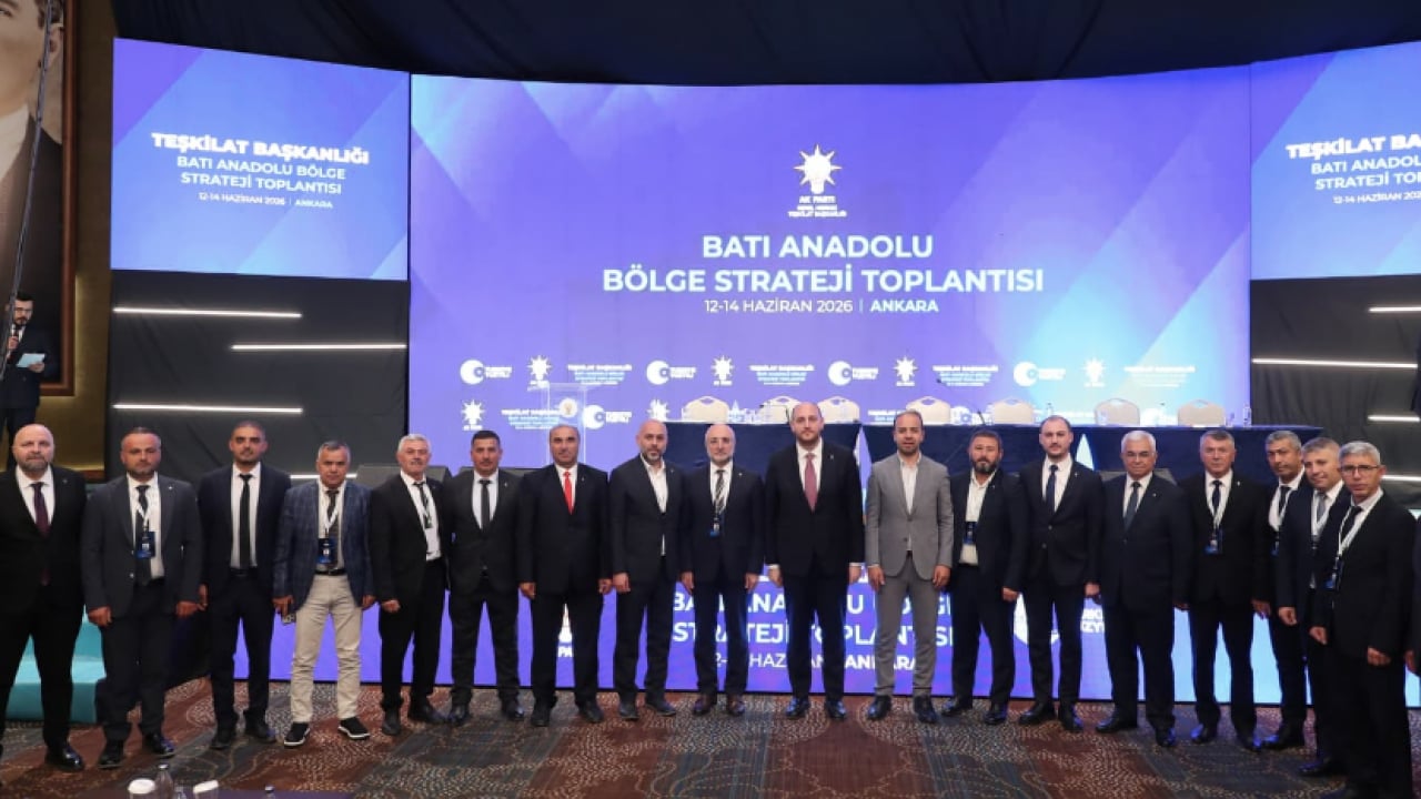 Foto - Afyonkarahisar AK Parti teşkilatı Batı Anadolu Bölge Strateji Toplantısına katıldı