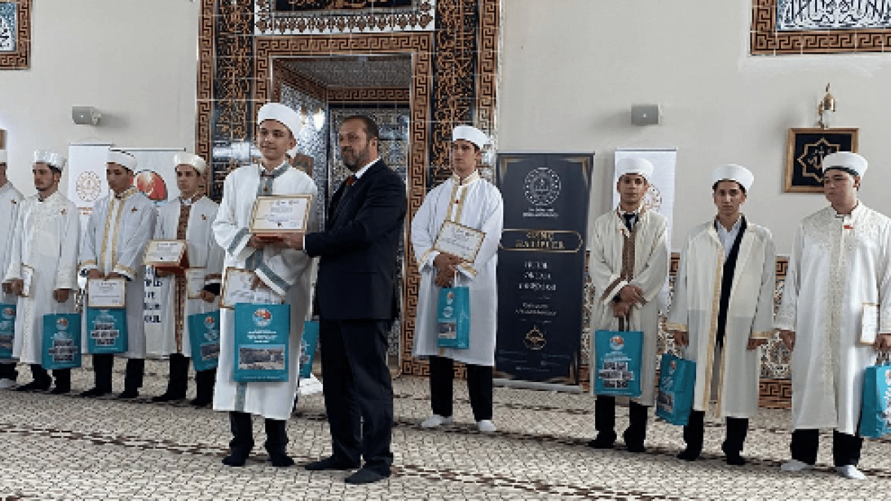 Foto - Afyonkarahisar Anadolu İmam Hatip Lisesi'nden bir başarı daha