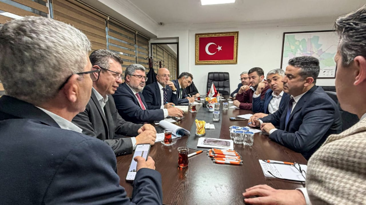 Foto - Afyonkarahisar'da enerji ve doğalgaz yatırımları masaya yatırıldı