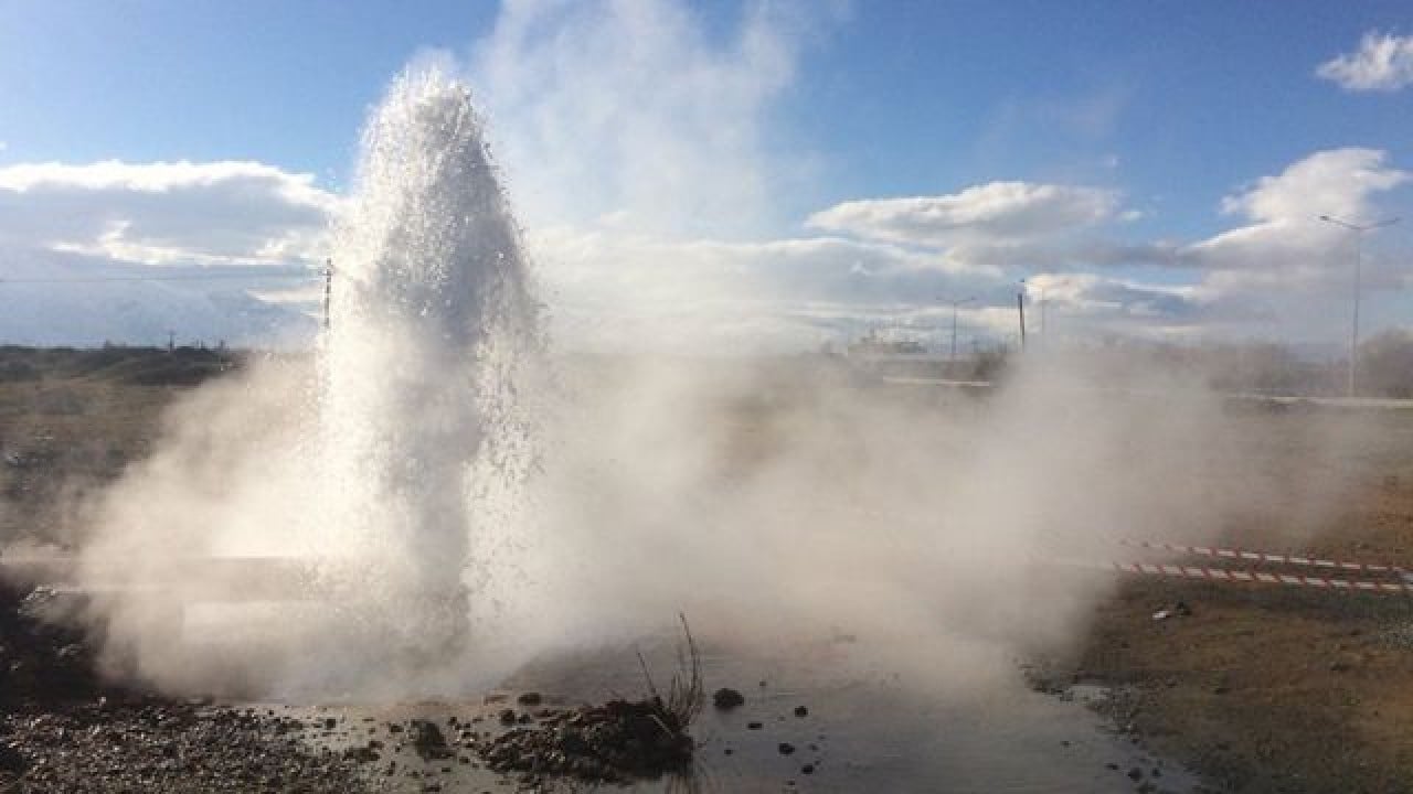 Foto - Afyonkarahisar'ın altı kaynıyor: Petrol gibi fışkıracak