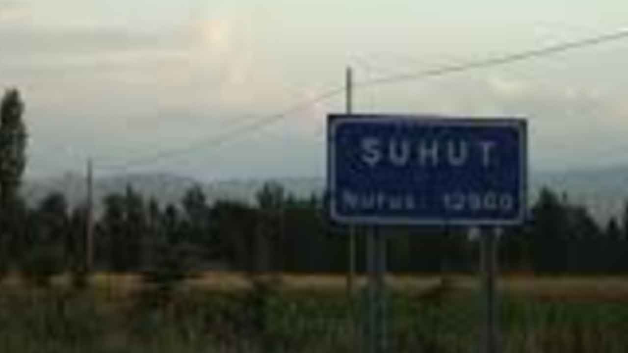 Foto - Afyonkarahisar’ın Şuhut ilçesinde 'İsrail' şoku! Takvim yapraklarını geriye çevirenler neye uğradığını şaşırdı