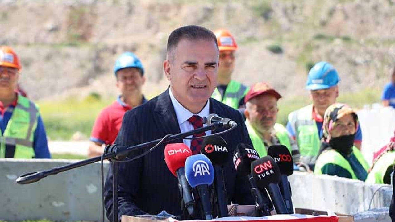 Foto - ‘Ağaclar kesiliyor’ diye tepinenlere duyurulur 4 bin zeytin fidanı dikildi