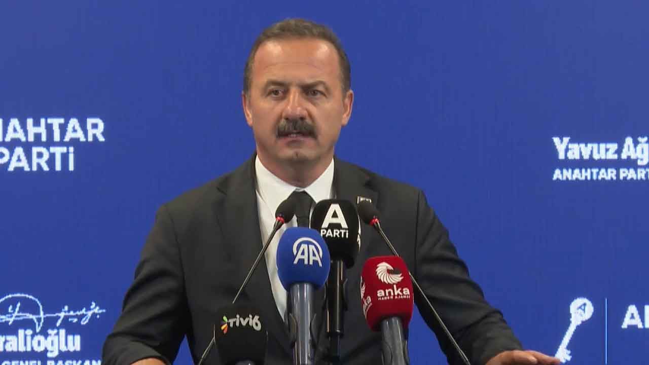 Foto - Ağıralioğlu yine ters köşe yaptı! Muhaliflerin ağzı bir karış açık kaldı