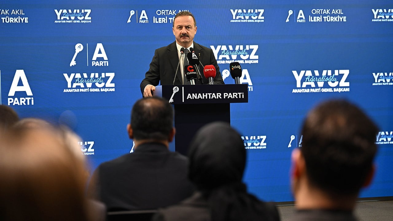 Foto - Ağıralioğlu'ndan Mansur Yavaş'a salvolar