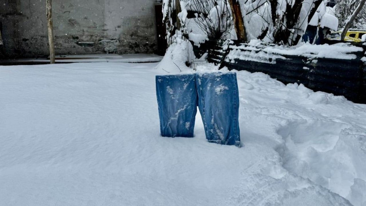 Ağrı eksi 24 ile buz kesti