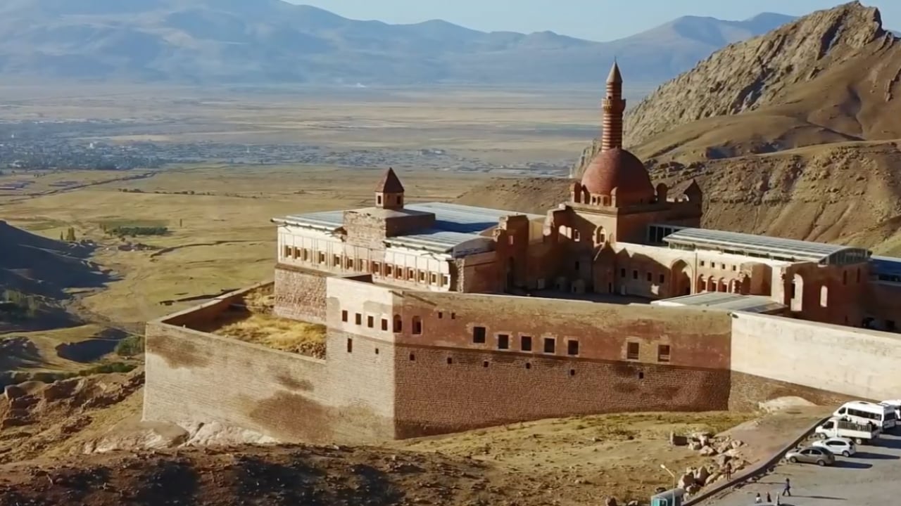 Foto - Ağrı, turizmde de zirveye koşuyor! Doğa, spor ve şifa rotası güçleniyor