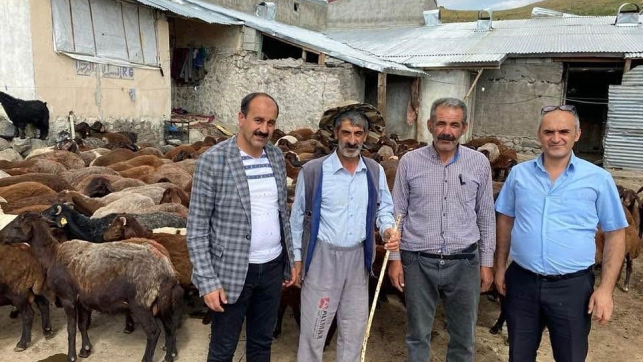 Ağrı'da yetiştiriciye müjdeli haber! %50 hibeli makine desteği başladı!