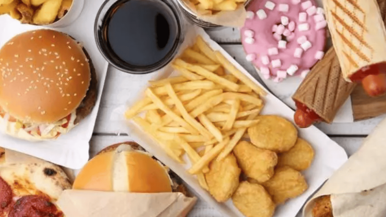 Foto - Bu besinleri ağzınıza bile sürmeyin! Meğer bağırsakları mahvediyormuş!