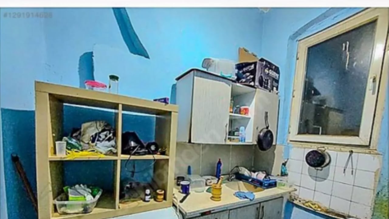 Foto - Ahır bile daha iyidir: Beyoğlu'ndaki eve istedikleri kira pes dedirtti!